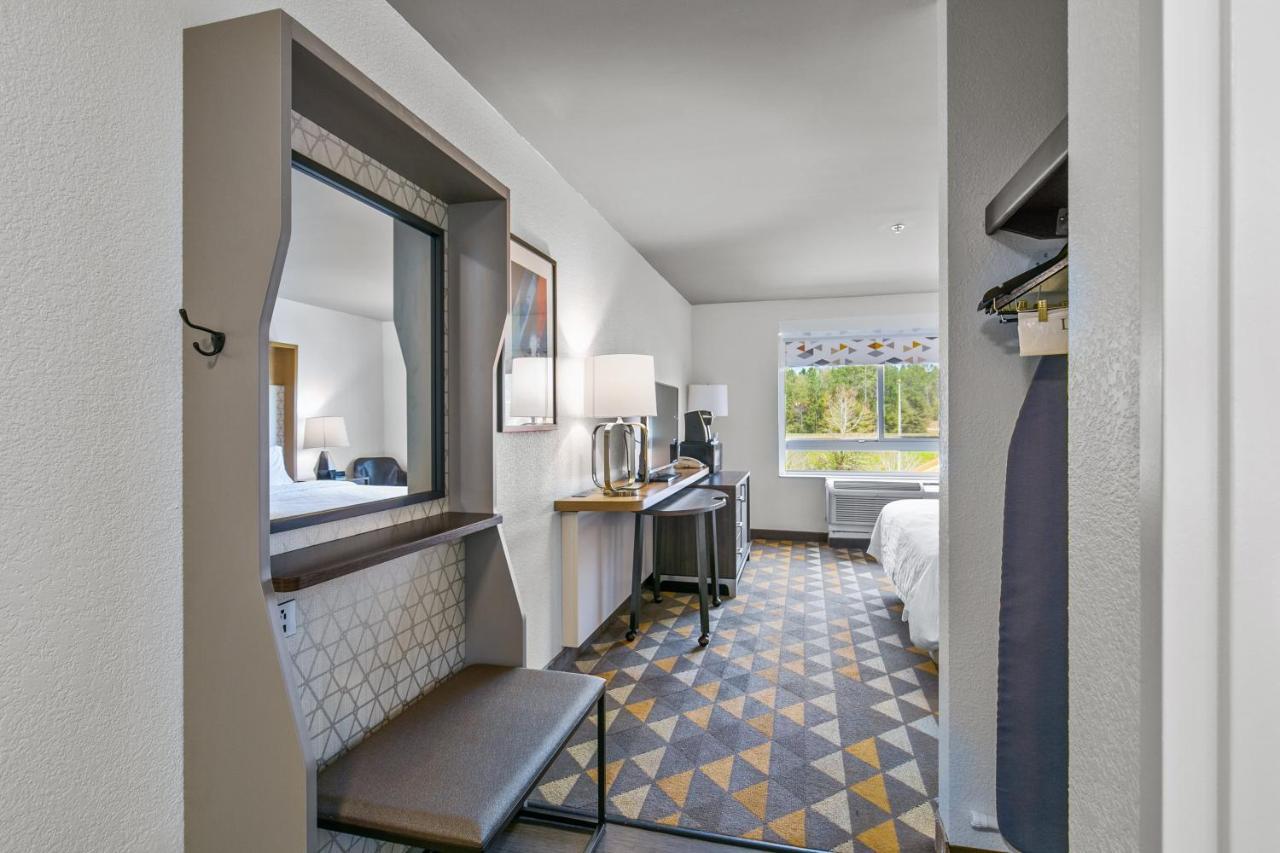 Holiday Inn Express Hotel & Suites Lucedale By Ihg Bagian luar foto