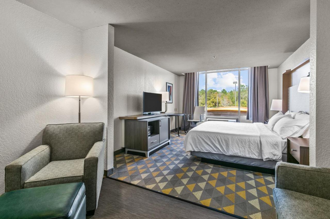 Holiday Inn Express Hotel & Suites Lucedale By Ihg Bagian luar foto