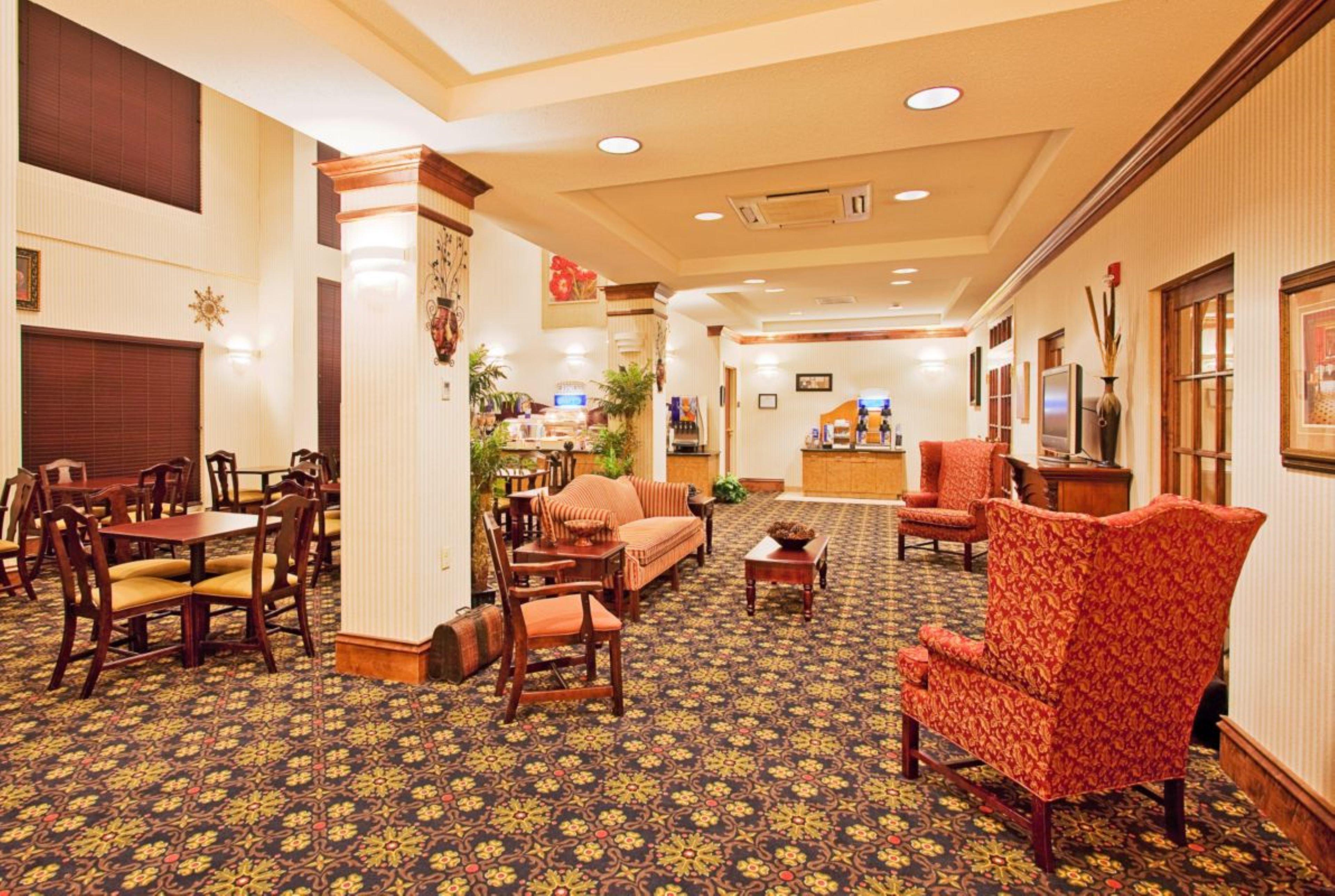 Holiday Inn Express Hotel & Suites Lucedale By Ihg Bagian luar foto